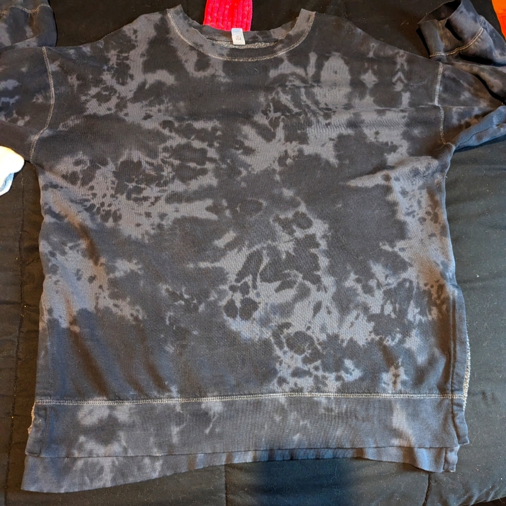 Tie dyed tunic sweater